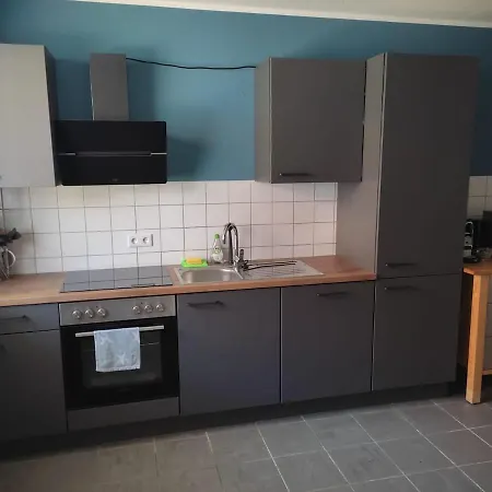 Lejlighed Zentral Und Modern - Mit 2 Sz Und Buero