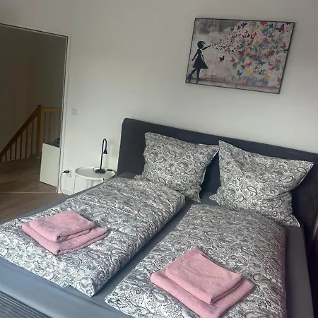 Lejlighed Zentral Und Modern - Mit 2 Sz Und Buero Paderborn
